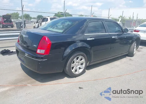 2006 Chrysler 300 из США, поврежденный, VIN 2C3KA43R16H317477